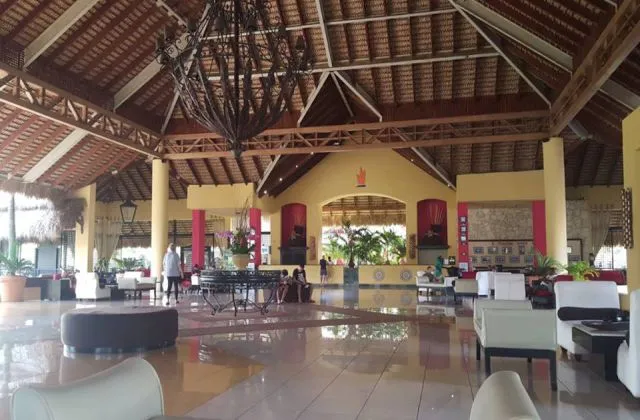 Hotel Tropical Princess Beach Resort Spa Punta Cana All inclusive lobby